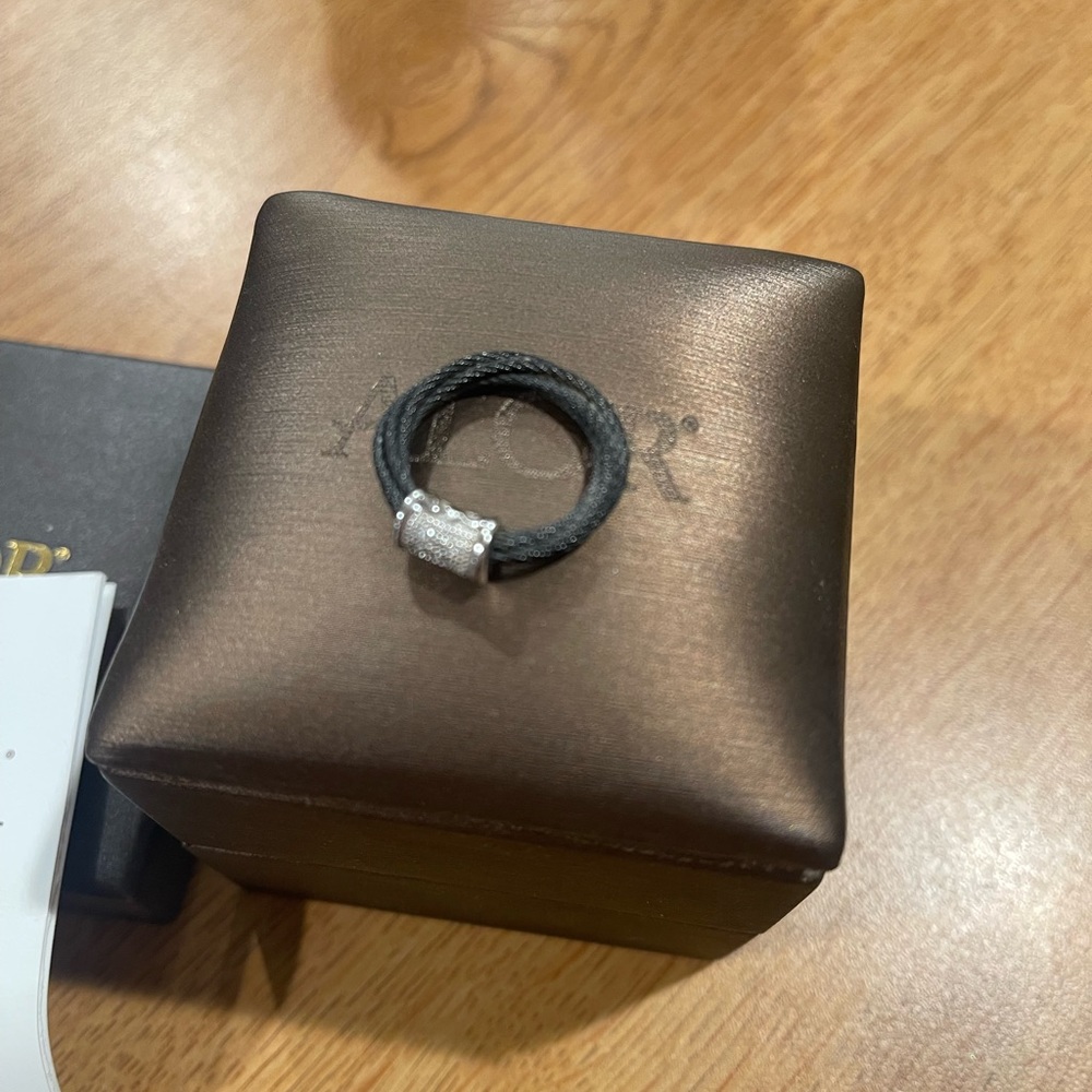 Alor black cable ring